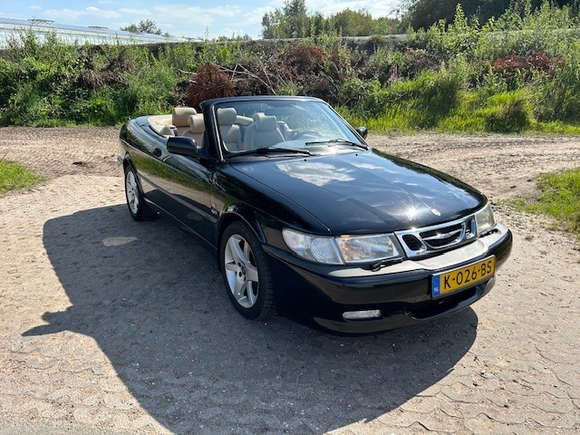 Saab 93 2.0 turbo cabriolet in excellent condition